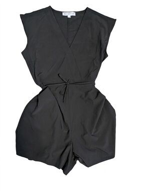 Emma & Michele Black Wrap Romper Size Medium M Faux Wrap V-Neck Tie Waist